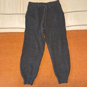 Super comfy knit lounge pants!